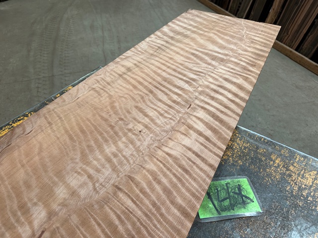 Curly Redwood 14X