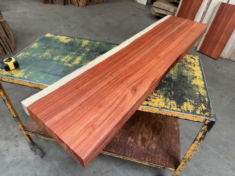 padauk1.jpg